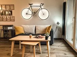 Au Petit Vélo - Parking & Balcon Vienne