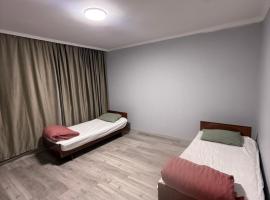 Rova Hostel, hostel in Baku