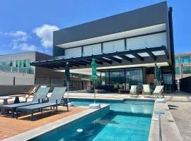 Espetacular! Alto padrão - pé na areia - CB03J