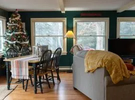 10 min to WISP-Ranch-Dog & Kid friendly-Private- That Place In The Pines