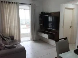 Quarto individual com banheiro exclusivo