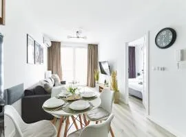 SkyTravel 27 Apartament Pileckiego Nowy Dwór Mazowiecki Airport Modlin 24H