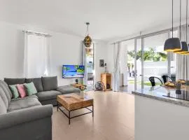 Goudhaen Luxury Private apartments Jan Thiel Beach