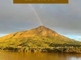 Flat com vista para Rio Doce e Pico da Ibituruna