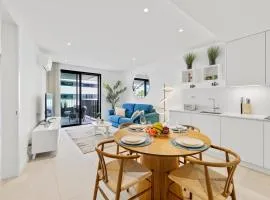 Lagos Luxury Apartment-Pool, Gym, Parking, Beach