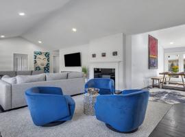 Modern Villa Retreat in Historic College Park, Hotel in Atlanta