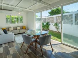 Casita Walk to Surf and Town, hotel em Punta Mita