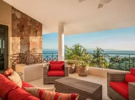 Luxury Oceanview Penthouse in HDM