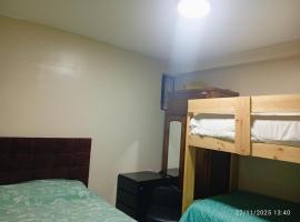 Alojamiento colibrí, homestay in San Antonio