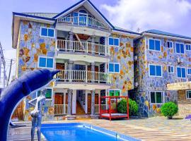 Italian Boy Hotel – hotel w Akrze