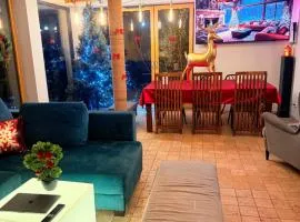 House of Freedom with Sea view sauna and jacuzzi