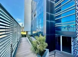 Fernando Pessoa Home Design - Flatsna Beira-Mar de Boa Viagem por Yolo