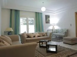 Duplex cité el Hana en face tennis club la marsa