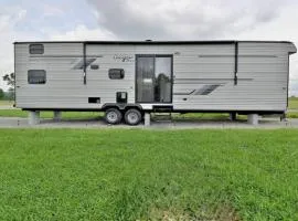 Outdoor Dining • BBQ Grill • Fire Pit • Park Views