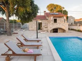 Nice Home In Primosten With Private Swimming Pool, Can Be Inside Or Outside