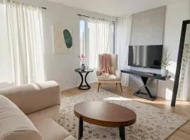 Downtown Los Angeles Modern Apartments