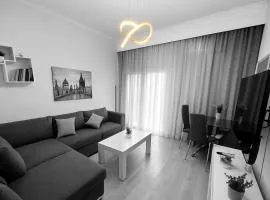 Serres city center modern apartment (Monika)