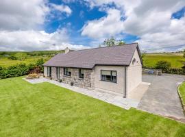 Adwyr-Mynydd, hotel a Caernarfon