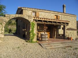 Music room in Montserrat, hotel din Castellbell i Vilar