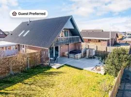 12 person holiday home in Thyborøn-By Traum