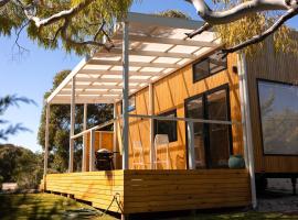 Whittle Home - NEW TINY HOME, hotel v destinaci Robe