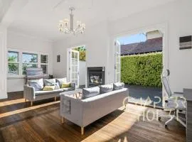 Chapter 3 House in Malvern