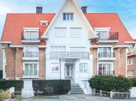 2 Bedroom Cozy Apartment In De Haan