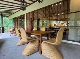 Mountain Villa & Nature Retreat - Fleur de Vie