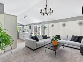 Hunter Lodge Your Papamoa Beach Escape Rest Relax Stay