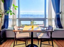 Cozy - Good Vibes Studio, hotel i Incheon