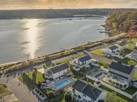 4BR Open Concept · Sunset View · Pool & Near Ocean