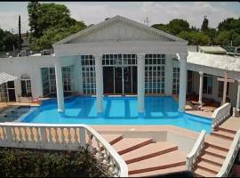 Casa Griega Morelos, hotel u gradu 'Xochitepec'