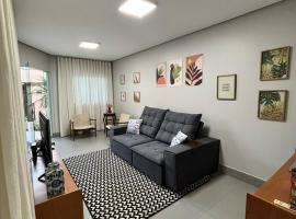 Sobrado 3 quartos próximo ao shopping flamboyant e o parque areião, hotel v destinaci Goiânia