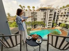 Wellness Hub 2BR Pool View - CTG B503-4