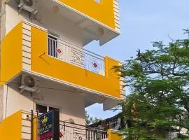 The Casa Luxes