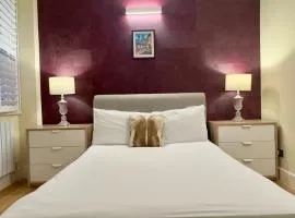 2 Bedroom Apartment in Central London South Kensington by Wild London