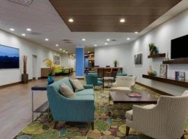 Holiday Inn Express Wilkesboro By IHG, ξενοδοχείο σε Wilkesboro