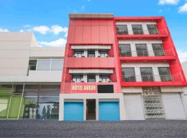 Hotel Pal Awadh，位于Bādshāhnagar的酒店