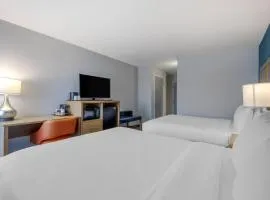 Comfort Inn & Suites Alexandria West