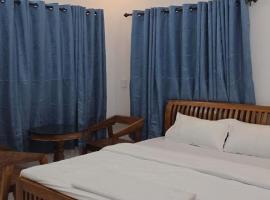 The Paul Residence, hotel in Mullūrkara