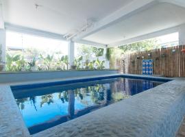 The Lavana Villa Del Matabungkay by RedDoorz, Hotel in Lian