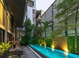 CHECK inn Phnom Penh BKK1