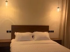 شقة مخدومة خاصة