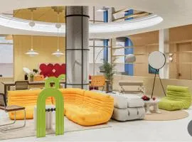 Bembis Hotel Charoenakorn 10