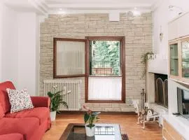 Palladio Apartment - In Centro con Garage, Vista Fiume, Jacuzzi