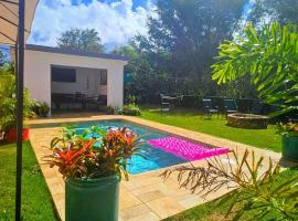 Tropical Landing, ξενοδοχείο σε Aguadilla