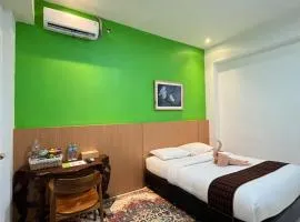 The Cabin Tugu Hostel