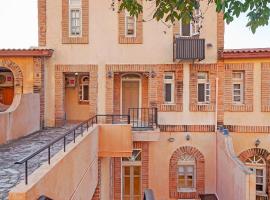 The Eyrie Khao Yai, O2 Villa Pisa, hotel a Pong Talong