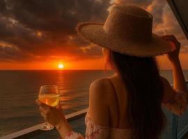 PANORAMA Resort - Center Suite & Sea View, hotel in Batumi