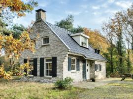 Gorgeous Home In Lemele With Heated Swimming Pool, Hotel in Lemele